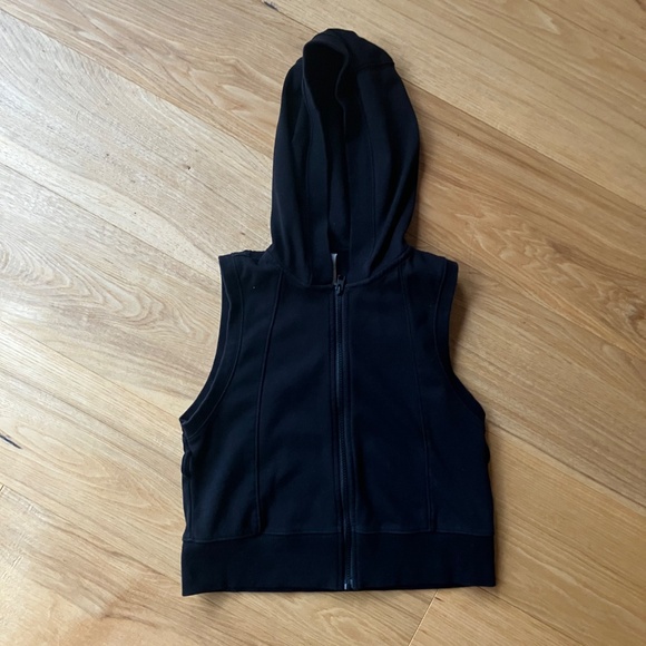 Athleta cropped hooded vest, small - Picture 2 of 6